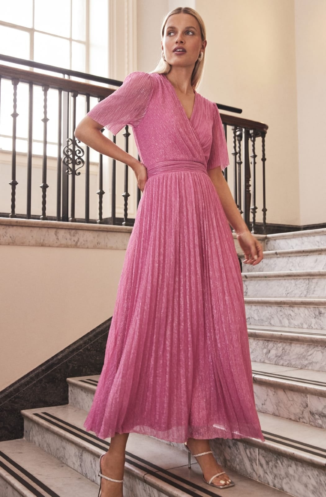 Forever New | Women's Dresses | Shop Now